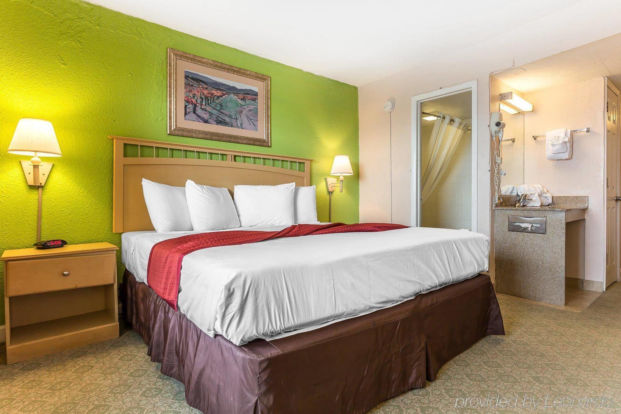 Ocean Star Hotel Миртъл Бийч Екстериор снимка
