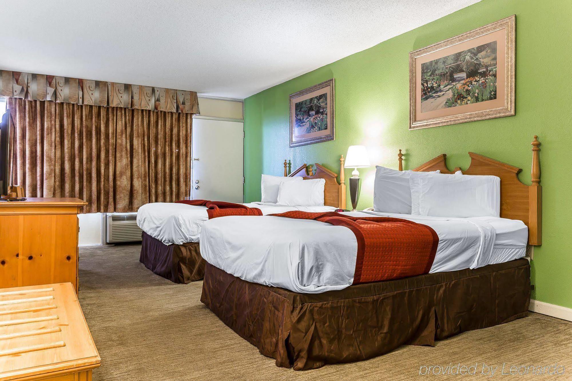 Ocean Star Hotel Миртъл Бийч Екстериор снимка